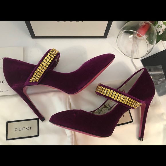 🤫Gucci soft velvet fuchsia shoes 🥰 - Picture 6 of 6